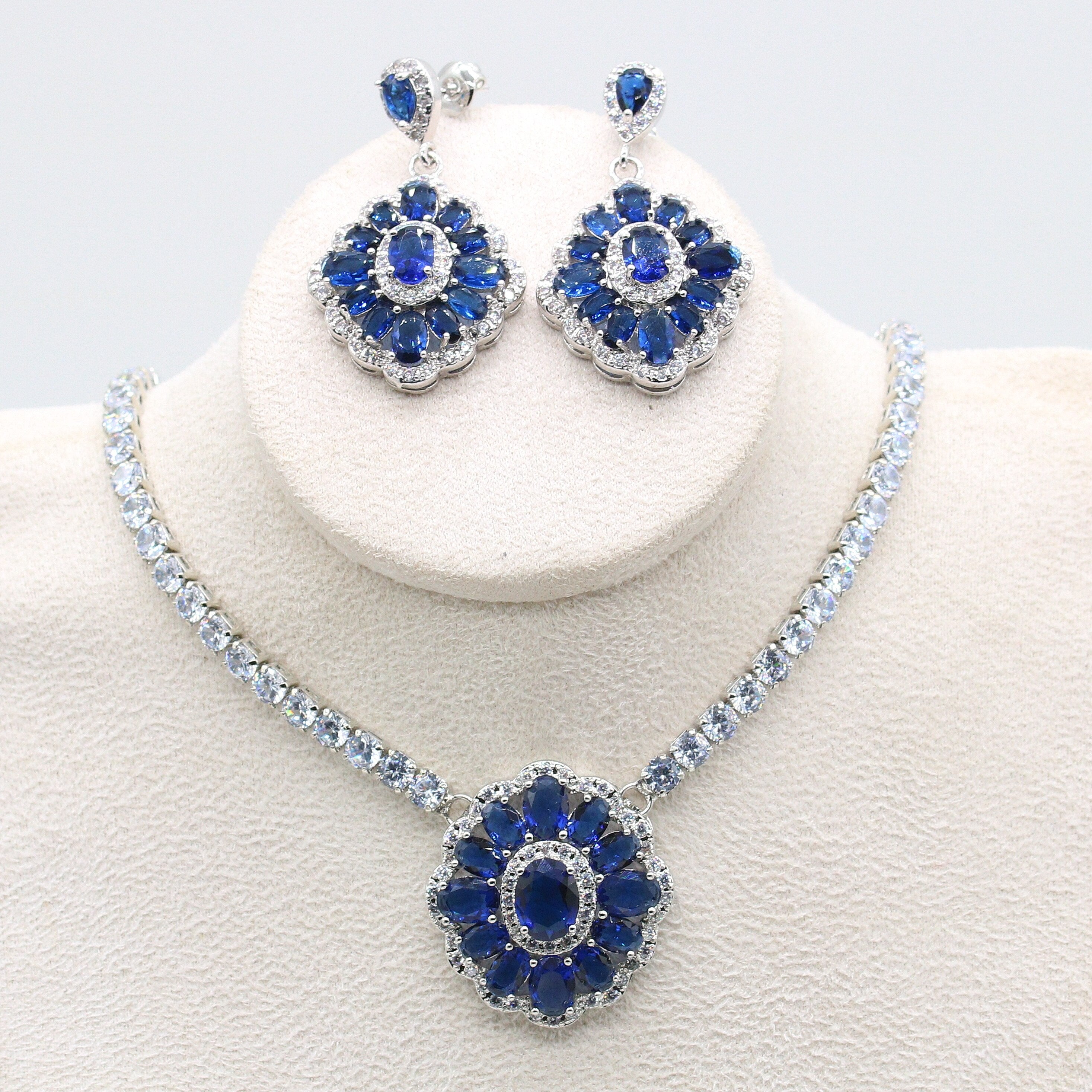 925 StampBlue Stones Necklace Earring Set