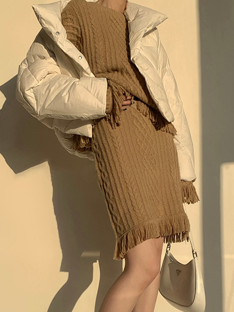 VIVIANNA Round Neck Long Sleeve Sweater and High Waist Tassels Mini Skirts Hem Knitting Two Piece Set